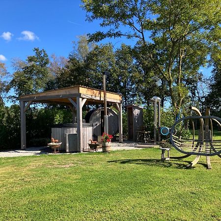 Bed & Breakfast Hoeve Happiness - Ontbijt Inbegrepen - Wellness Aanwezig Voorthuizen Eksteriør bilde