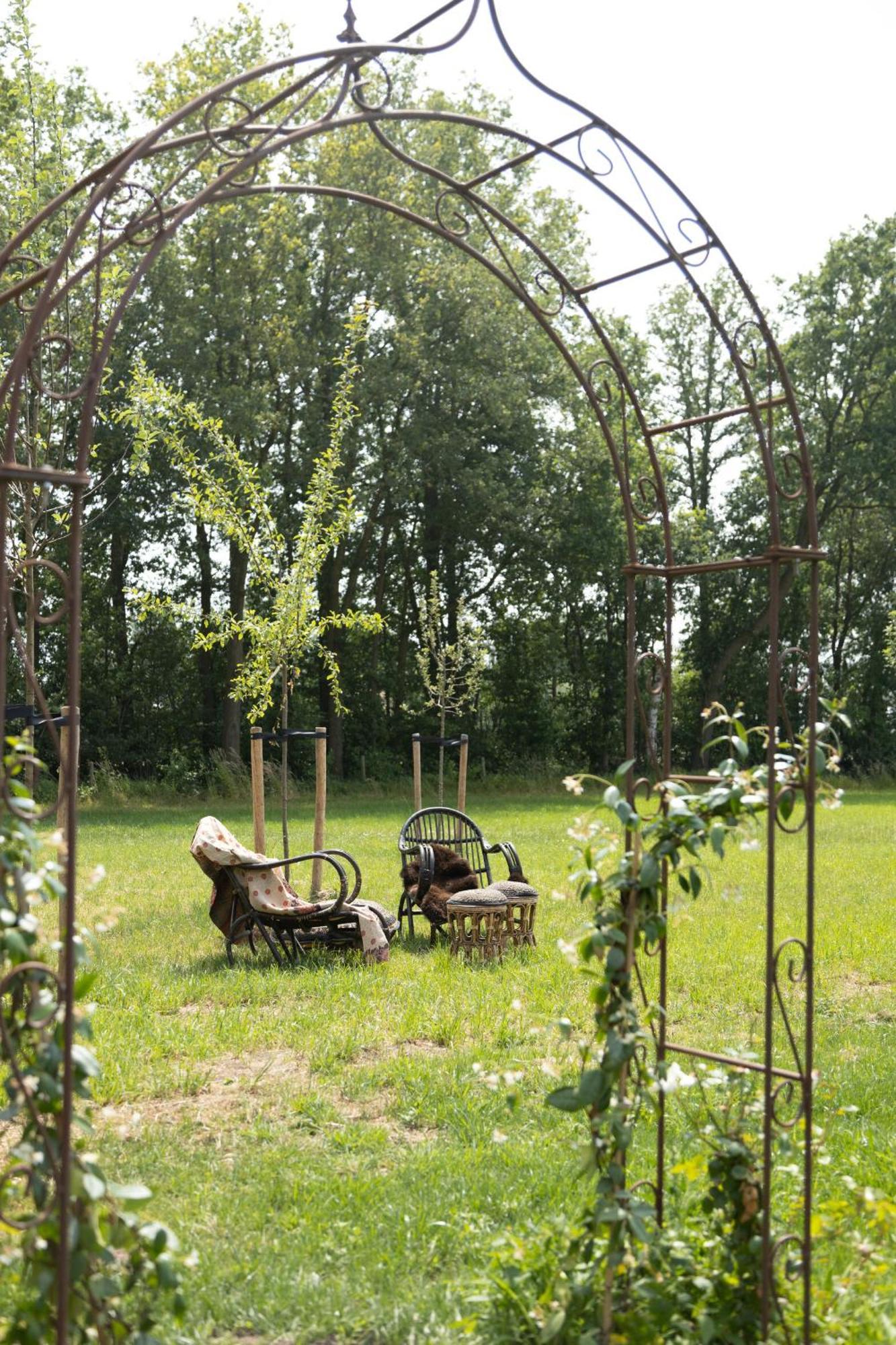 Bed & Breakfast Hoeve Happiness - Ontbijt Inbegrepen - Wellness Aanwezig Voorthuizen Eksteriør bilde