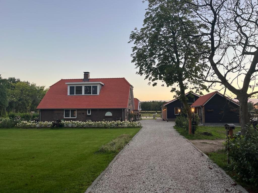 Bed & Breakfast Hoeve Happiness - Ontbijt Inbegrepen - Wellness Aanwezig Voorthuizen Eksteriør bilde